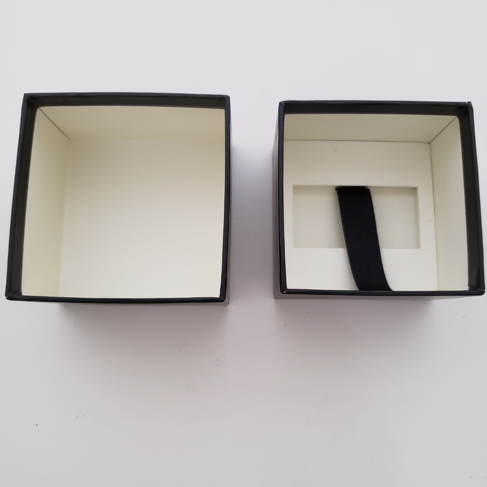 Gucci Jewelry Accessory Box & Pouch - Picture 4 of 6
